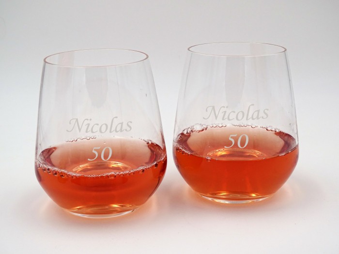 2 verres à eau gravés